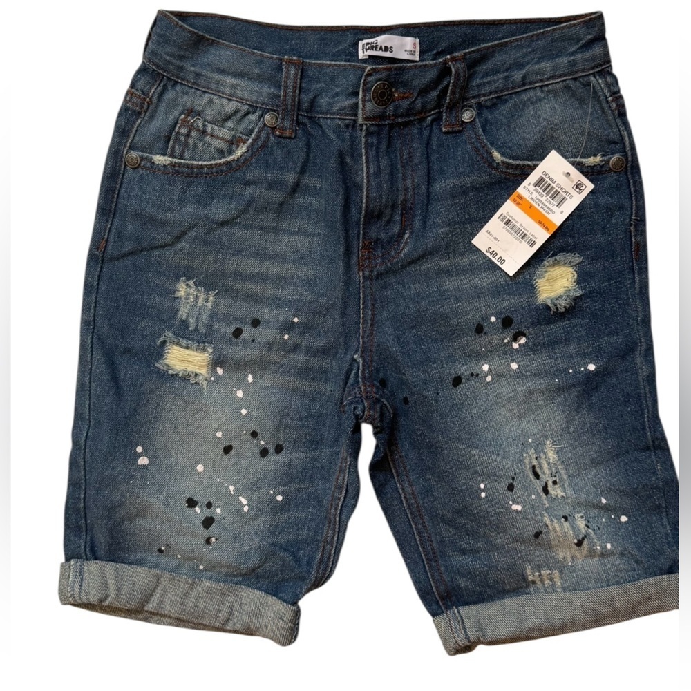 EPIC THREADS Boys Distressed Denim Shorts Paint Splatter Detail Size 8 NWT
